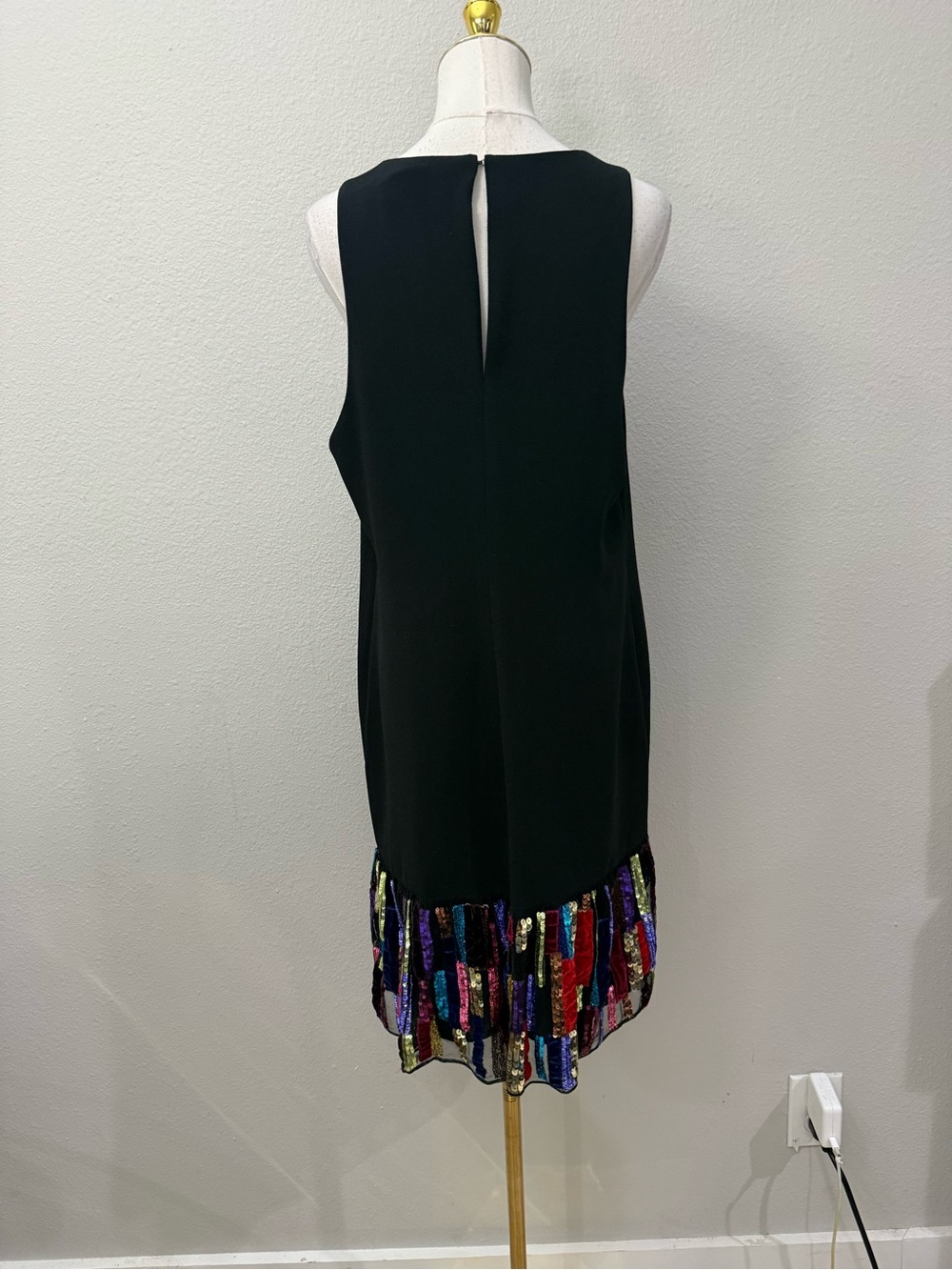 Trina Turk  Berry Sleeveless Drop Waist Dress Sz 12 - Picture 3 of 6